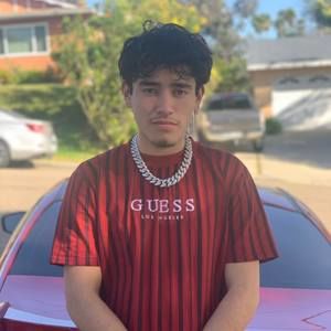 Meet your Posher, Daniel